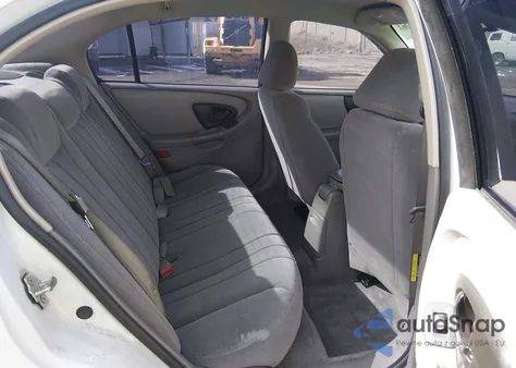 2005 Chevrolet Classic z USA, uszkodzony, nr VIN 1G1ND52F85M169717